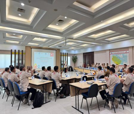 Capella Honda gelar rapat kerja dengan SMK mitra binaan. (Foto: Istimewa)