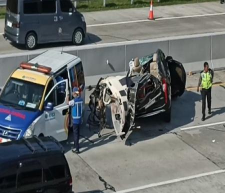 Kecelakaan di jalan tol melibatkan mobil SUV ladder frame.(ilustrasi/int)