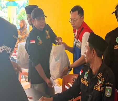 Pertamina Patra Niaga Kilang Dumai menghadirkan pasar murah untuk seribu masyarakat prasejahtera (foto/ist)