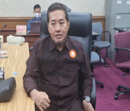 Ketua Komisi II DPRD Riau, Adam Syafaat.(foto: fitri/halloriau.com)