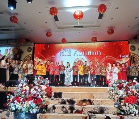 Festival Kue Bulan atau Zhong Qiu 2576.