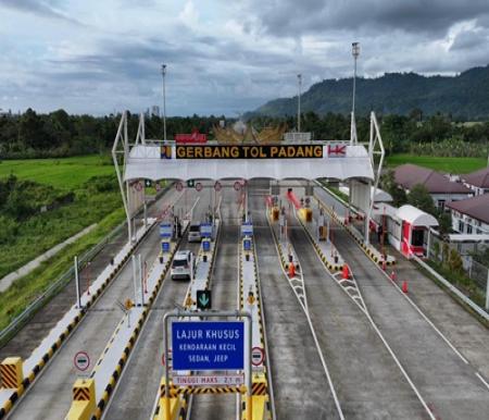 Libur panjang Imlek 2026 dongkrak arus kendaraan di Tol Trans Sumatra (foto/ist)